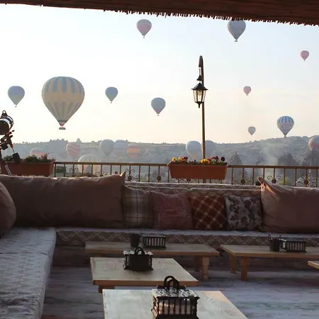 Hotel Moira Stone House